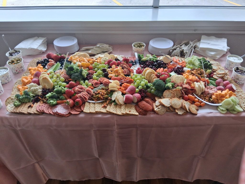 img-stc-charcuterie-board