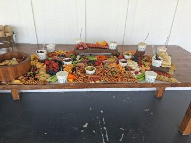 img-stc-charcuterie-board-2